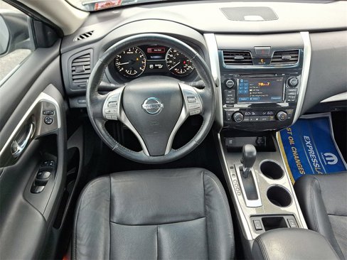 Used 2015 Nissan Altima 2.5 SL w/ Technology Package image 11