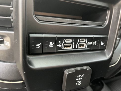 Used 2019 RAM 1500 Limited image 18