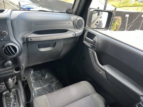 Used 2012 Jeep Wrangler Unlimited Sport w/ Max Tow Pkg image 31