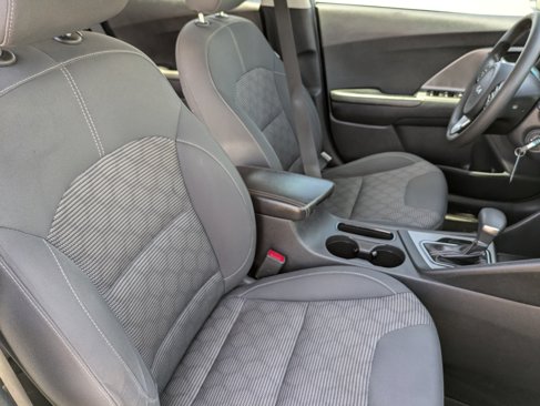 Used 2022 Kia Niro LX image 11