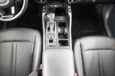 Used 2023 Kia Sorento EX w/ Panoramic Sunroof Package image 23