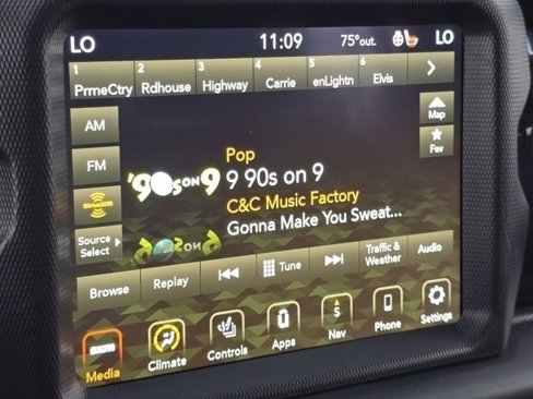 Used 2021 Jeep Wrangler Unlimited Sahara image 10
