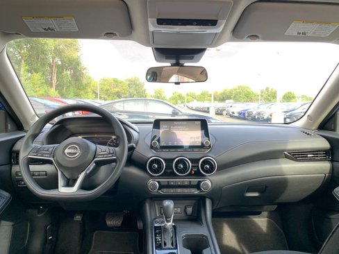 Used 2024 Nissan Sentra SV image 31