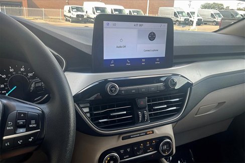 Used 2020 Ford Escape SE image 6