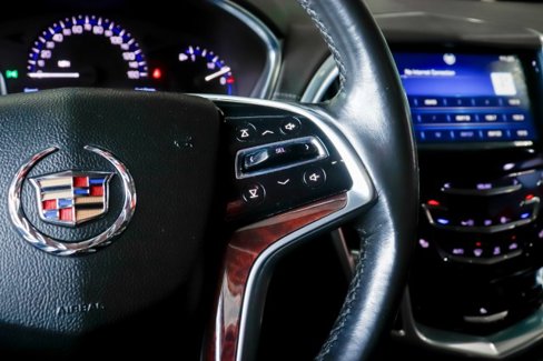 Used 2013 Cadillac SRX Luxury image 30