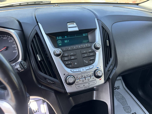 Used 2011 Chevrolet Equinox LT image 13