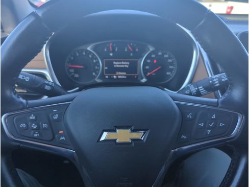 Used 2021 Chevrolet Equinox Premier image 13