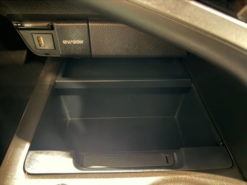 Used 2023 Toyota Camry SE image 24