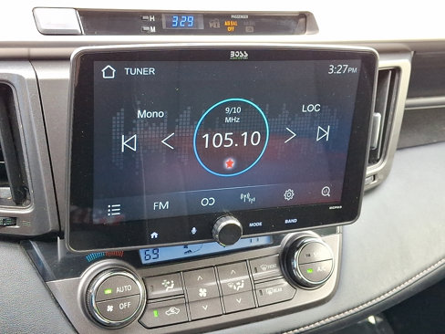Used 2015 Toyota RAV4 XLE image 16