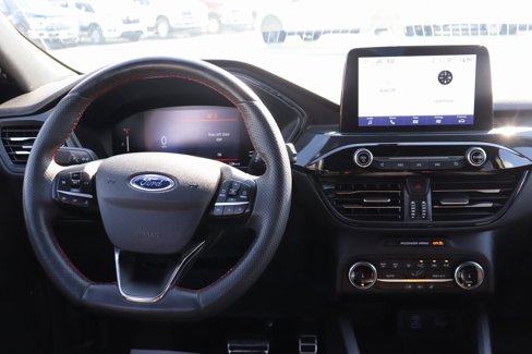 Used 2023 Ford Escape ST-Line image 3