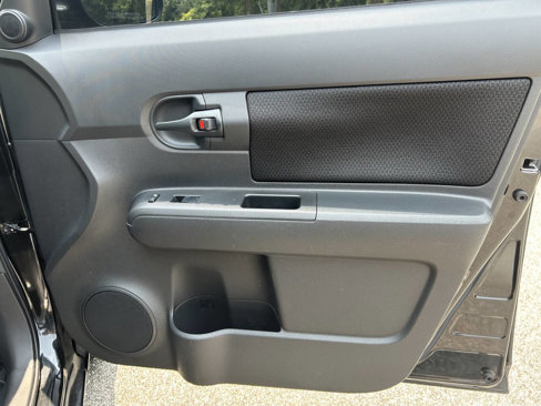 Used 2008 Scion xB image 16
