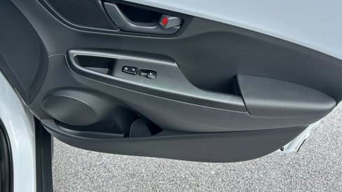 Used 2020 Hyundai Kona SEL image 37