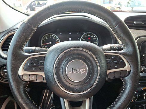 Certified 2015 Jeep Renegade Limited image 19