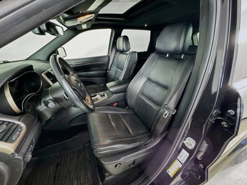 Used 2016 Jeep Grand Cherokee Limited image 24