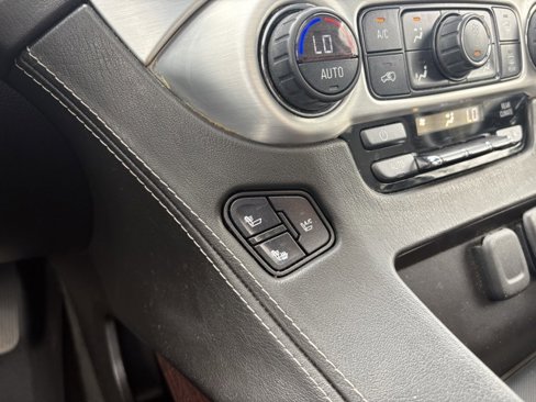Used 2015 GMC Yukon SLT w/ Open Road Package image 28