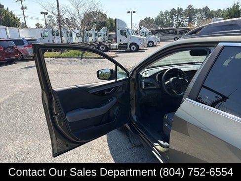 Used 2020 Subaru Outback Onyx Edition XT w/ Popular Package #2 image 13
