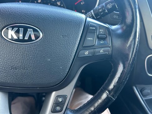 Used 2015 Kia Sorento SX image 7