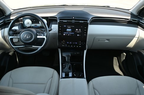 Used 2023 Hyundai Tucson SEL w/ Convenience Package image 3