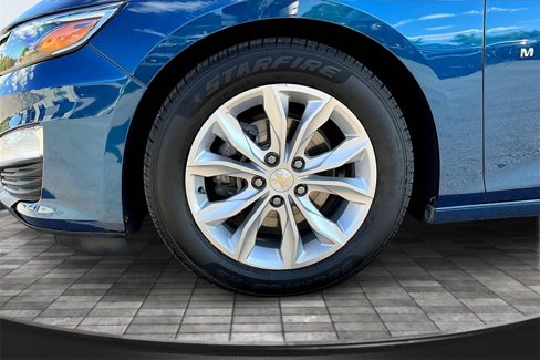 Used 2019 Chevrolet Malibu LT image 9