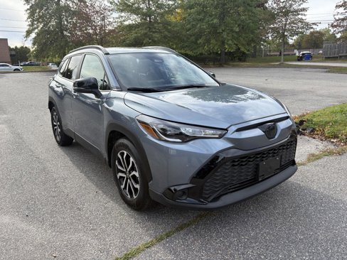 Used 2025 Toyota Corolla Cross AWD Hybrid image 1