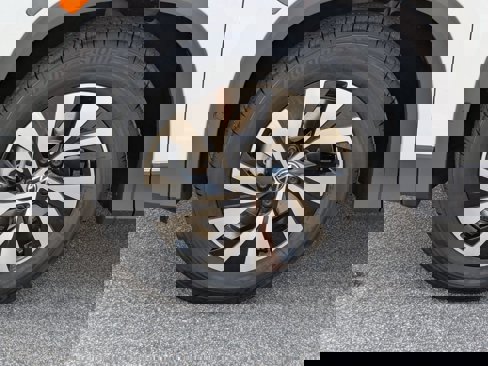 New 2025 Volkswagen Tiguan S image 10
