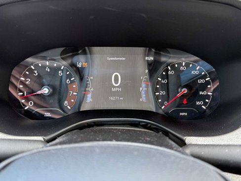 Used 2023 Jeep Compass Sport image 43