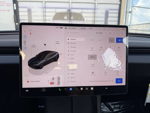 Used 2025 Tesla Model 3 Long Range image 12