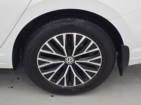 Used 2020 Volkswagen Jetta SE image 30