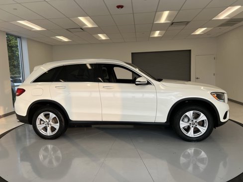 Used 2017 Mercedes-Benz GLC 300 4MATIC w/ Premium 1 Package image 57