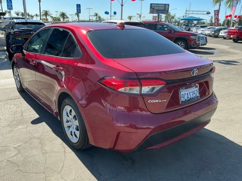 Used 2022 Toyota Corolla LE image 7