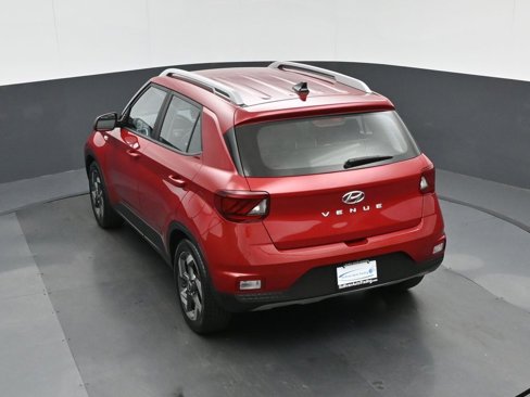 Used 2022 Hyundai Venue Limited w/ Cargo Package image 55