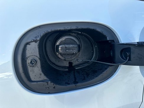 Used 2024 Porsche Macan image 34