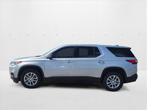 Used 2019 Chevrolet Traverse LS image 8