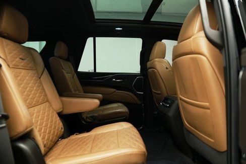 Used 2022 Cadillac Escalade Sport image 25