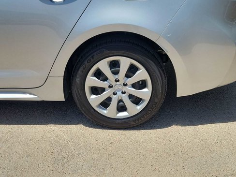 Used 2023 Toyota Corolla LE image 8