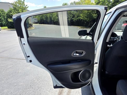 Used 2019 Honda HR-V EX image 31