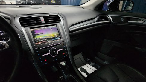 Used 2016 Ford Fusion Titanium image 28