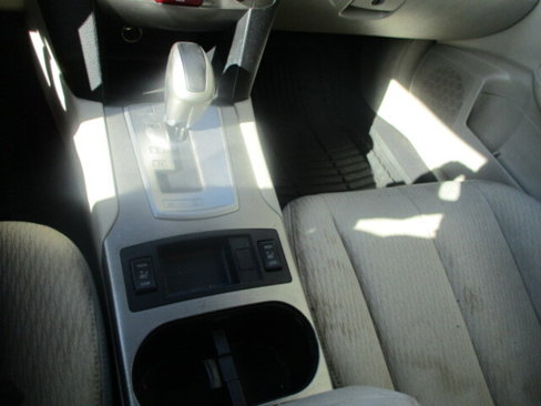 Used 2010 Subaru Outback 2.5i Premium image 37