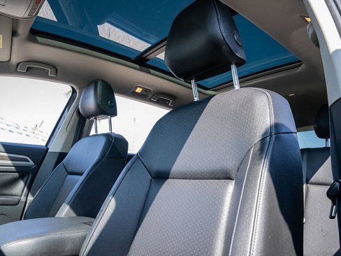 Used 2019 Volkswagen Atlas SE w/ Panoramic Sunroof Package image 26