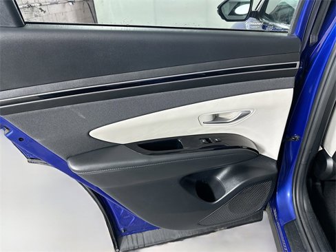 Used 2023 Hyundai Tucson Limited image 25