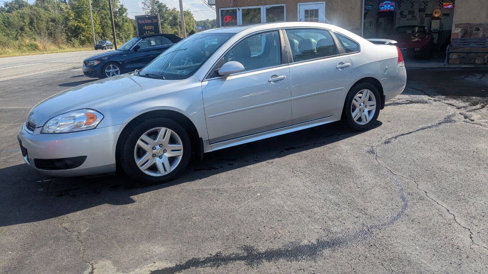 Used 2011 Chevrolet Impala LT w/ Luxury Edition Package image 32