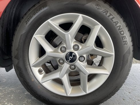 Used 2023 Kia Soul S image 42