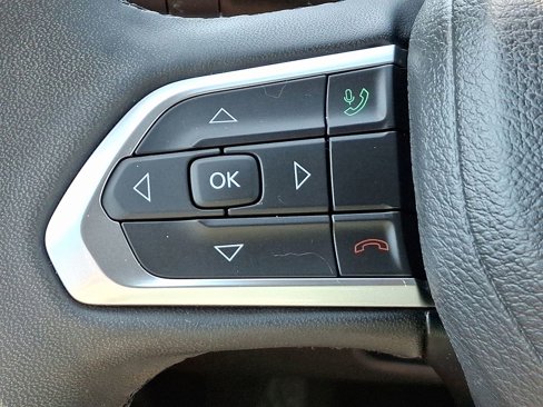 Used 2024 Jeep Compass Limited image 21