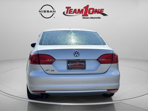 Used 2014 Volkswagen Jetta S image 6