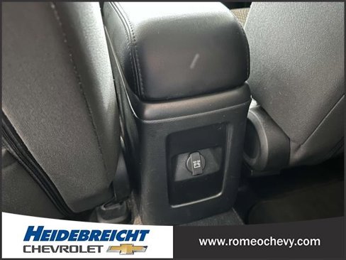 Used 2018 Dodge Journey SE image 13