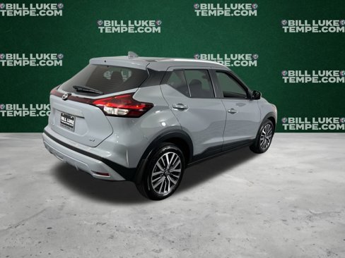 Used 2024 Nissan Kicks SV image 8