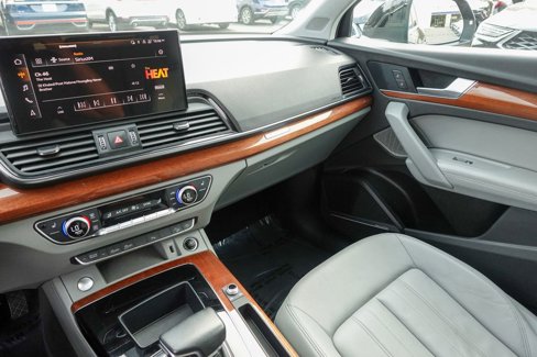 Used 2022 Audi Q5 2.0T Premium Plus image 25