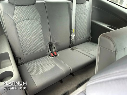 Used 2011 Chevrolet Traverse LT w/ Personal Connectivity Package image 15