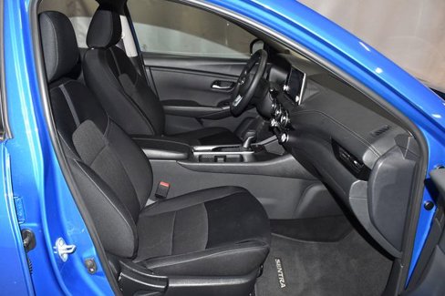 Used 2024 Nissan Sentra SV image 28