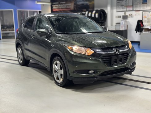 Used 2016 Honda HR-V EX image 3